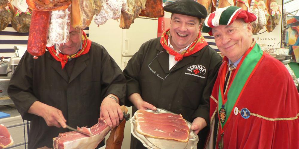 La Foire au Jambon à Bayonne du 24 au 27 Mars 2016 !