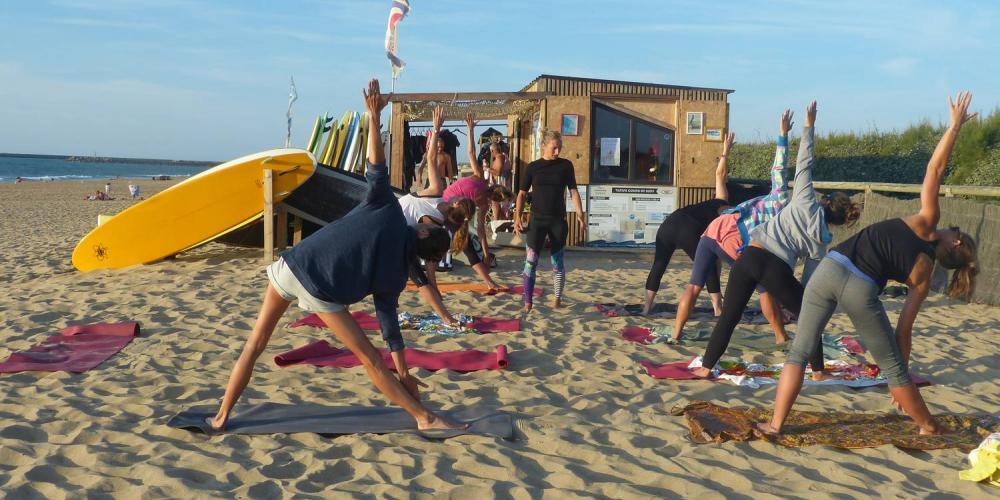 Surf & Yoga au Pays Basque