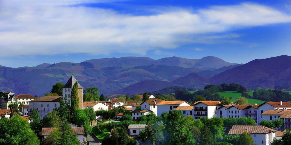 Ainhoa classé "Plus Beaux Villages de France"